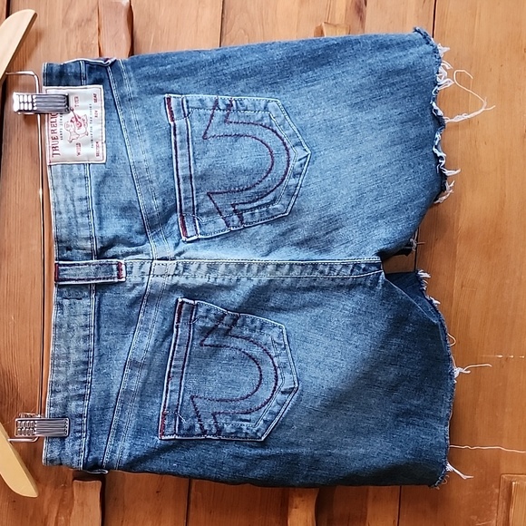 NWOT True Religion: Riley Big T Knee Short, Hawthorn Blossom, Women's 29 - Picture 5 of 9